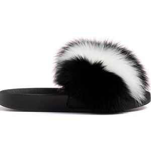 BRAND NEW FUR SLIPPERS